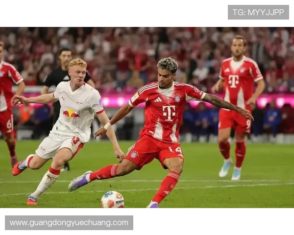 德甲二月最佳球员候选：凯恩迪亚斯领衔